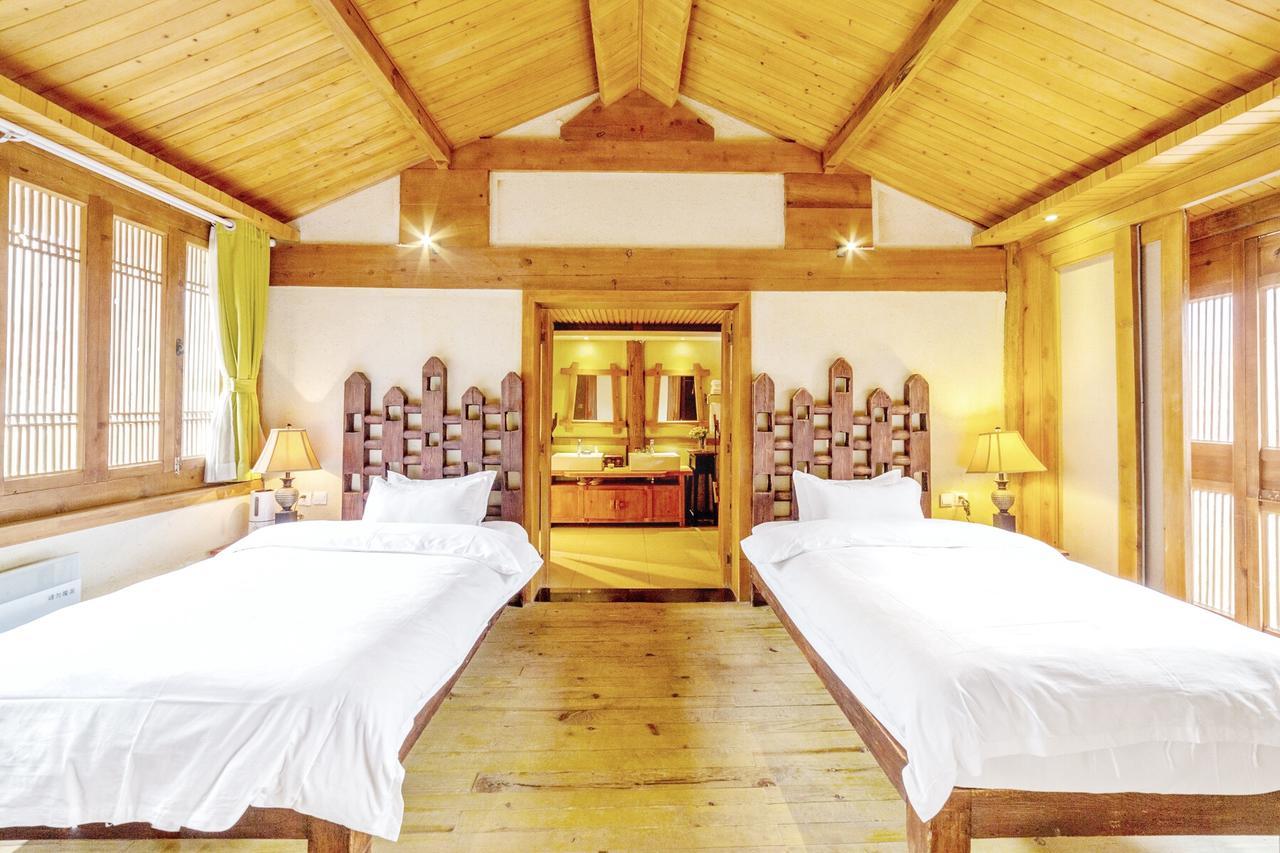 Lijiang Shuhe Yuefeng Resort Hotel Екстер'єр фото